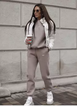 Спортивний костюм Vizavi 42-44 Коричневий (00051/42-44) Спортивний костюм Vizavi 42-44 Коричневий (00051/42-44)